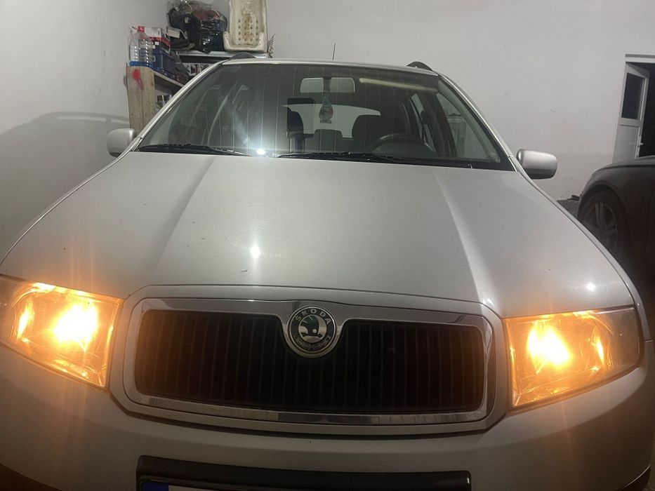 Skoda  fabia 1.4.benzina