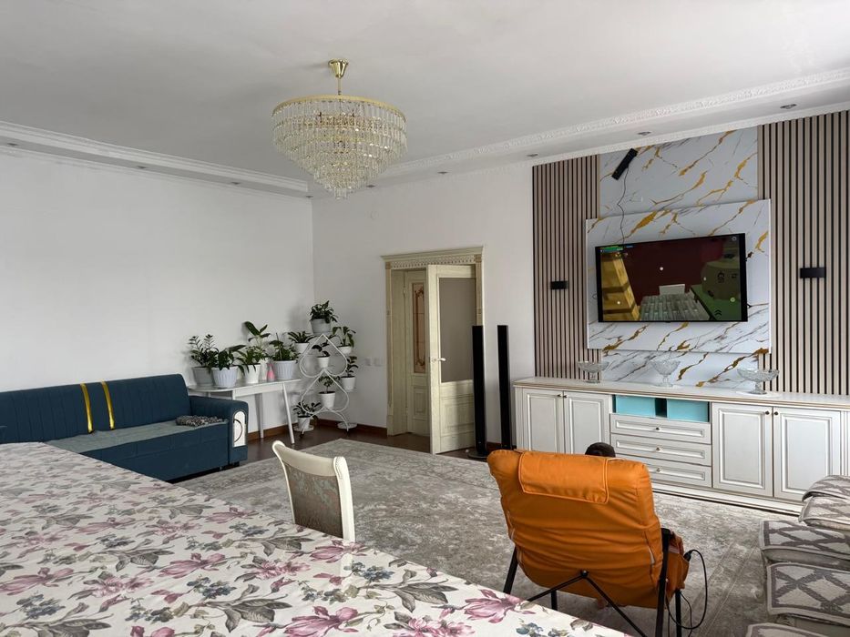 Продам коттедж с бизнесом