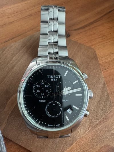 Продавам часовник Tissot в перфектво състояние
