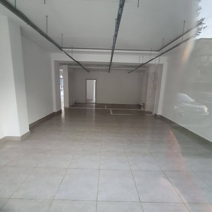 Срочно Аренда офис 1 этаж или Showroom 188 кв м