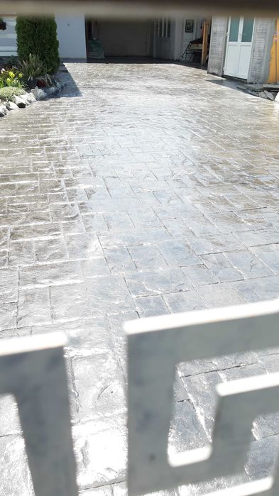 Beton Amprentat, Vertical și Elicopterizat .