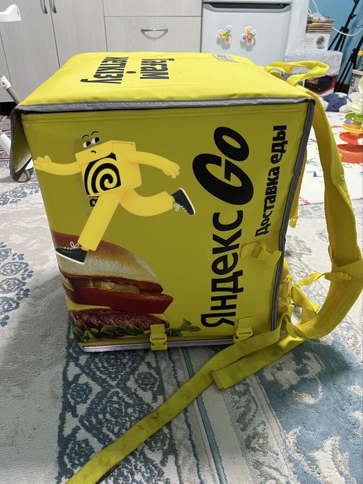 Яндекс сумка как новый 8000