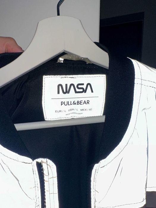 geaca reflectorizanta nasa x pull bear