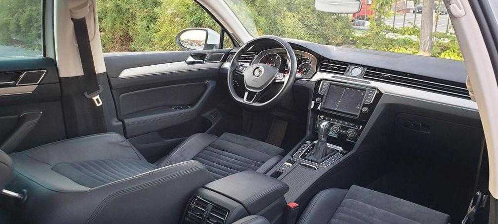 VW Passat, 2.0 biturbo, 240cp, 4x4 extra full