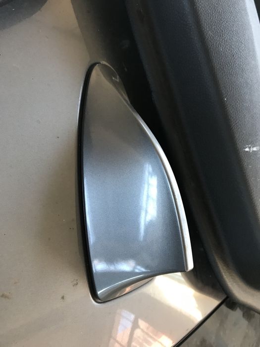 Antena gps bmw f01 f05 f06 f10 f11 f12 f12 f20 f30 f31 f32 f36