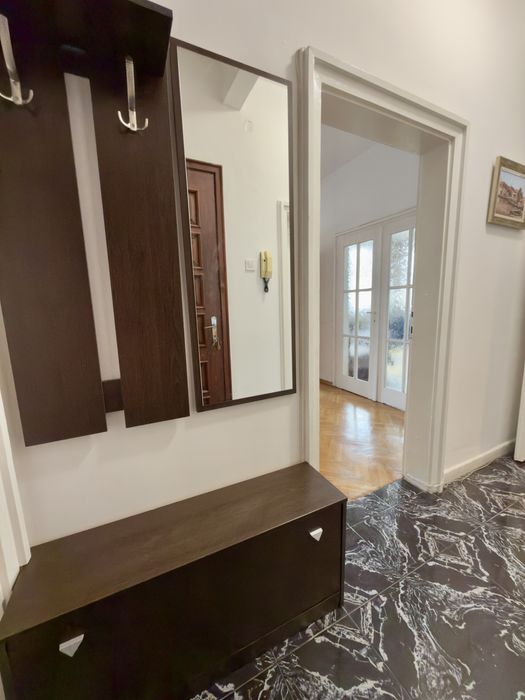 Апартамент с две спални в центъра на Бургас