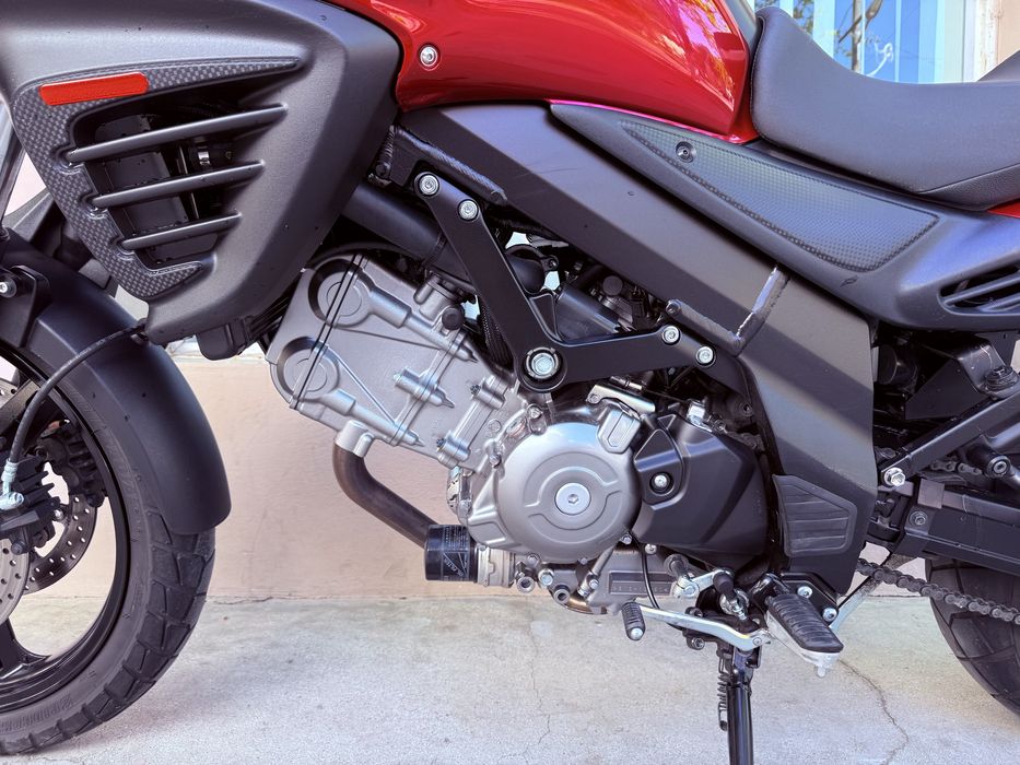 Suzuki V-Strom 650 // 7.500 km - 100% reali // 2015 // Top Case /