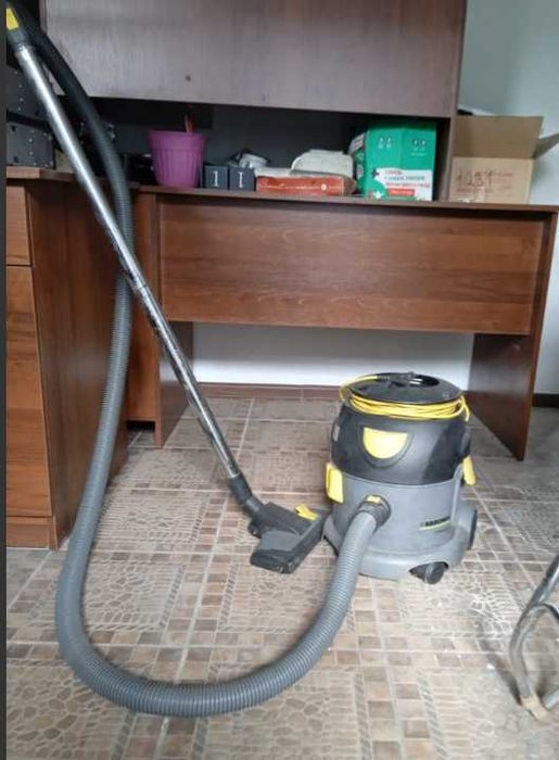 Продам мощный пылесос Karcher T 10/1.