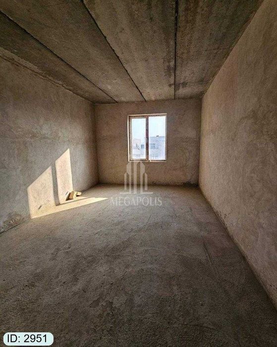 ️⃣№2951 kvartira sotiladi 6-mikrorayon T.Farogiy chinor mall orqasi