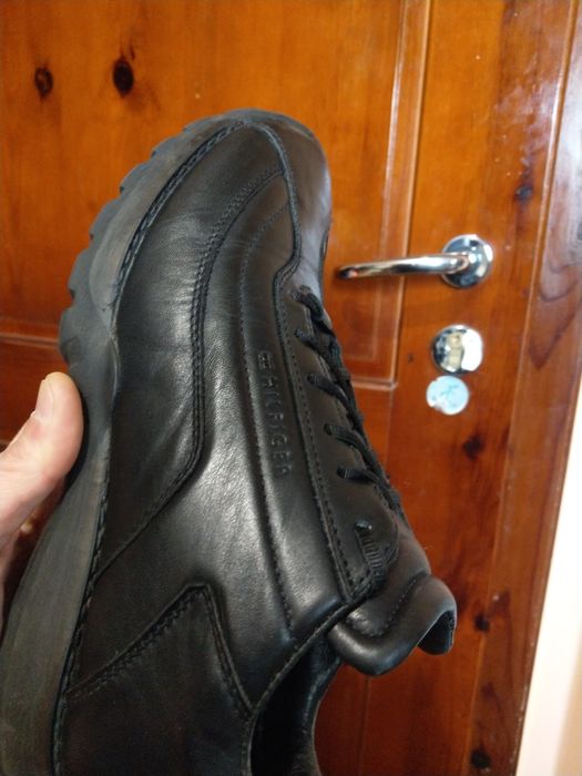 Tommy Hilfiger 42нм. 27,5см.