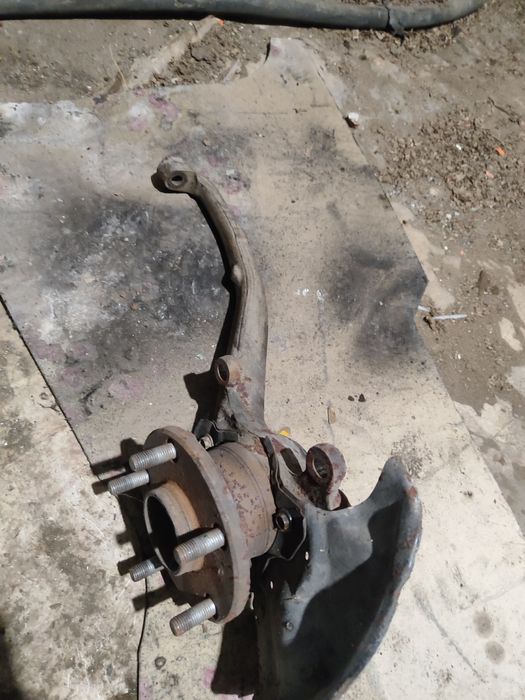 Цапфа чайзер 100