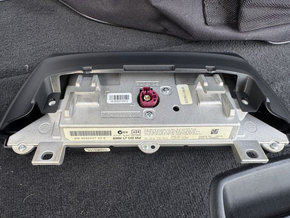 Части за Bmw F30/31/34 (Навигация NBT и Гърне/Ауспух/Накрайник)