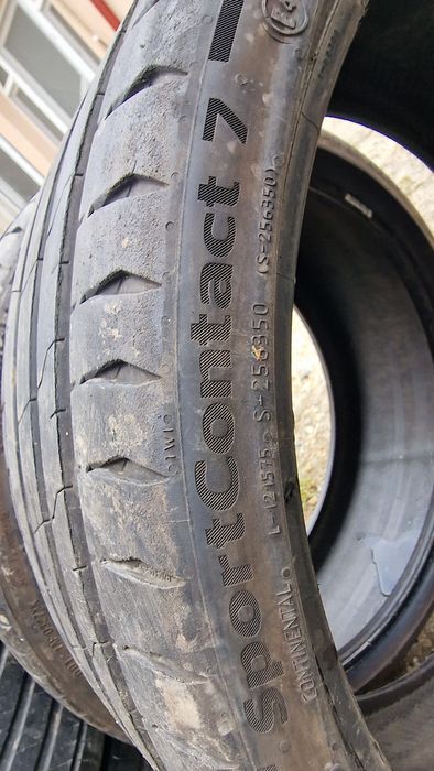 Anvelope 245/30R20 marca Continental, DOT 2023,6.5 mm