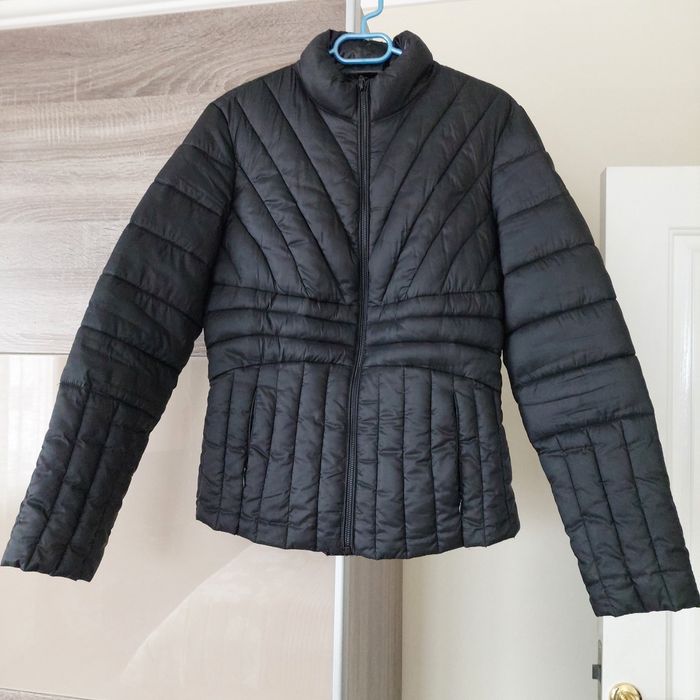 Дамско яке Guess M