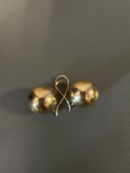 Продам золотые серьги(шары)