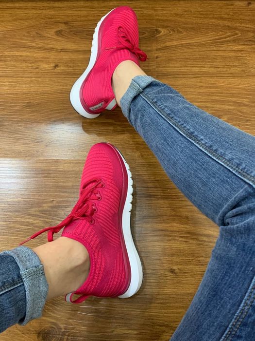 Reebok женские кроссовки