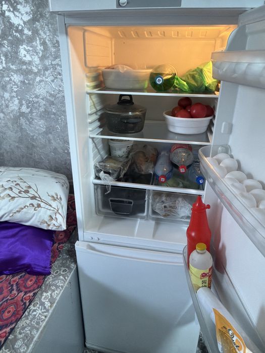 Продается холадилник индезит