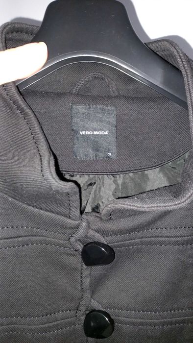 Palton negru Vero Moda (XL)