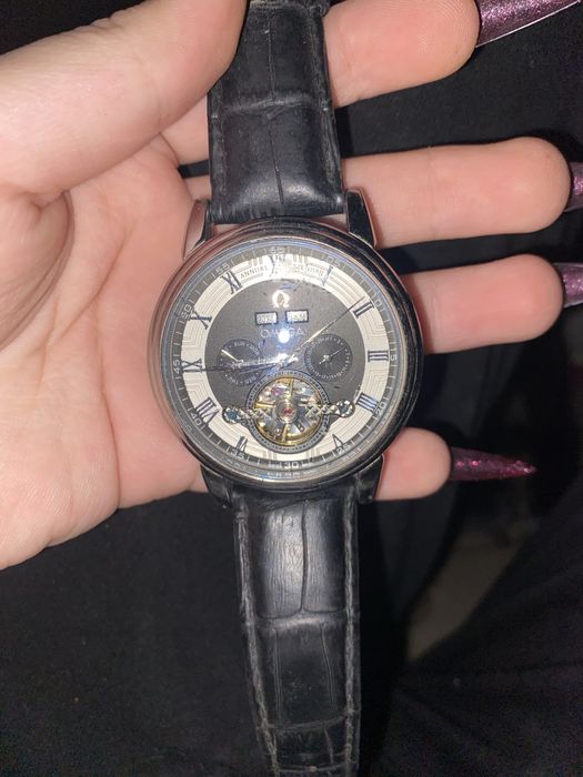 Часы OMEGA механика в хорошем состоянии