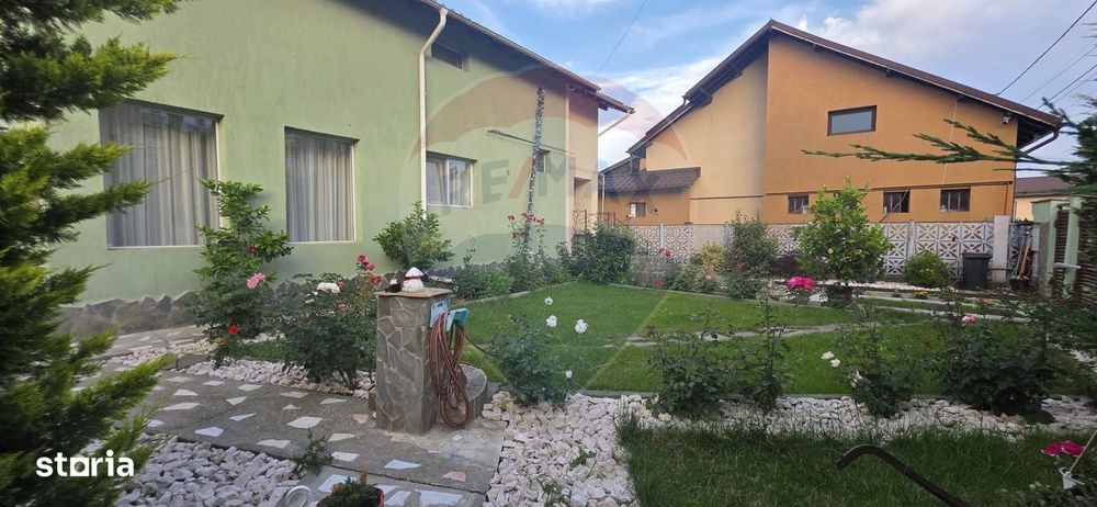 Vila cu 5 camere de vanzare in micro 3 Targoviste