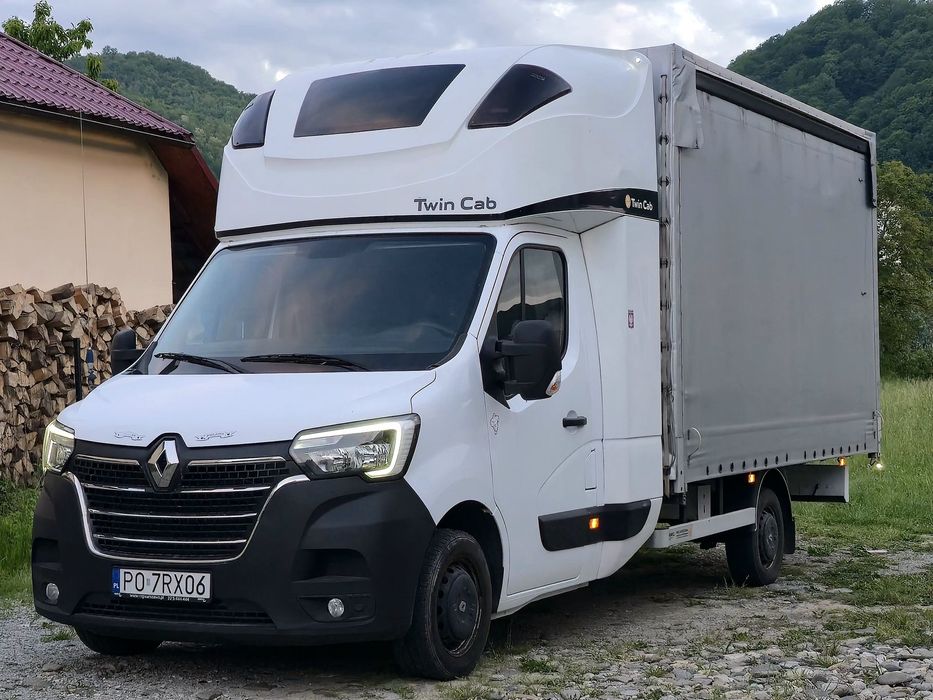 Renault Master 8 EuroPaleti 2.3 DCi 170 Cp cu două dormitoare