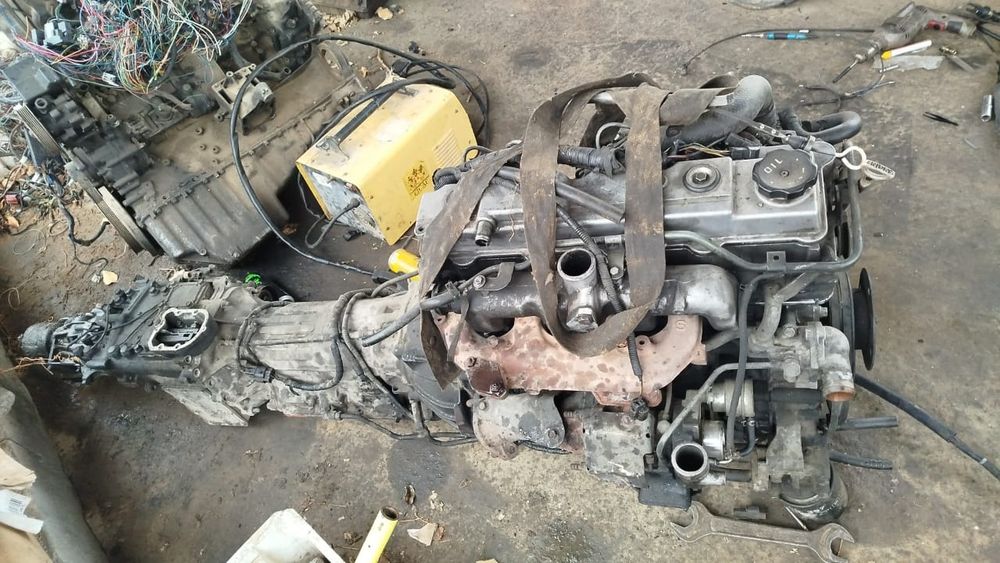 Двигатель 4m40 Делика в сборе