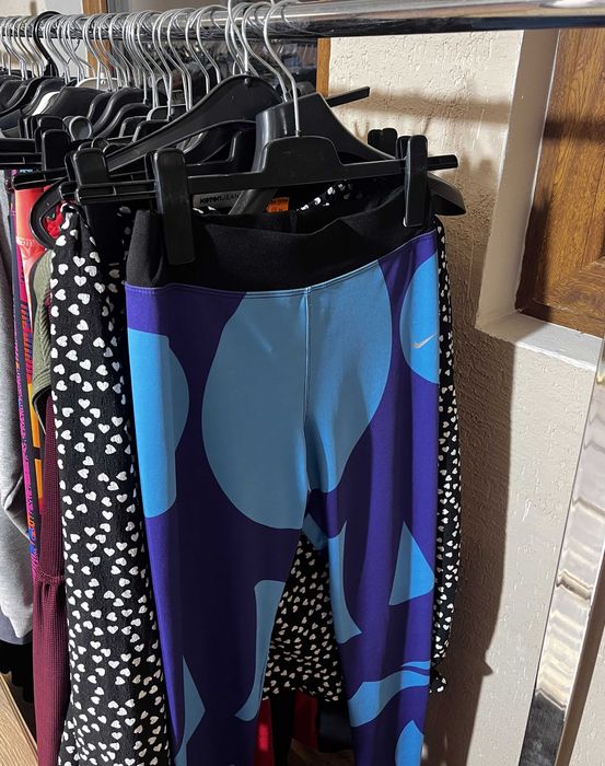 Мъжки и Дамски дрехи на ЕДРО