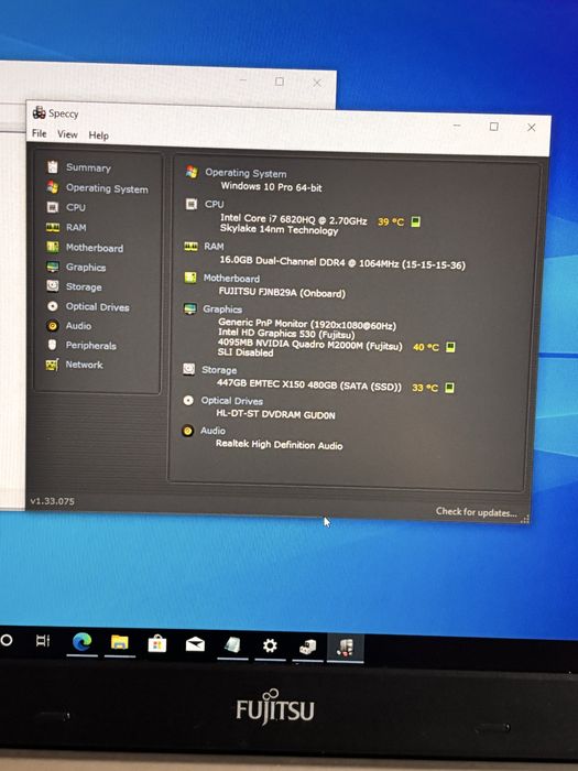 Fujitsu• i7-6720HQ• Nvidia 4Gb• 16gb ram• SSD 512• Workstation/Gaming
