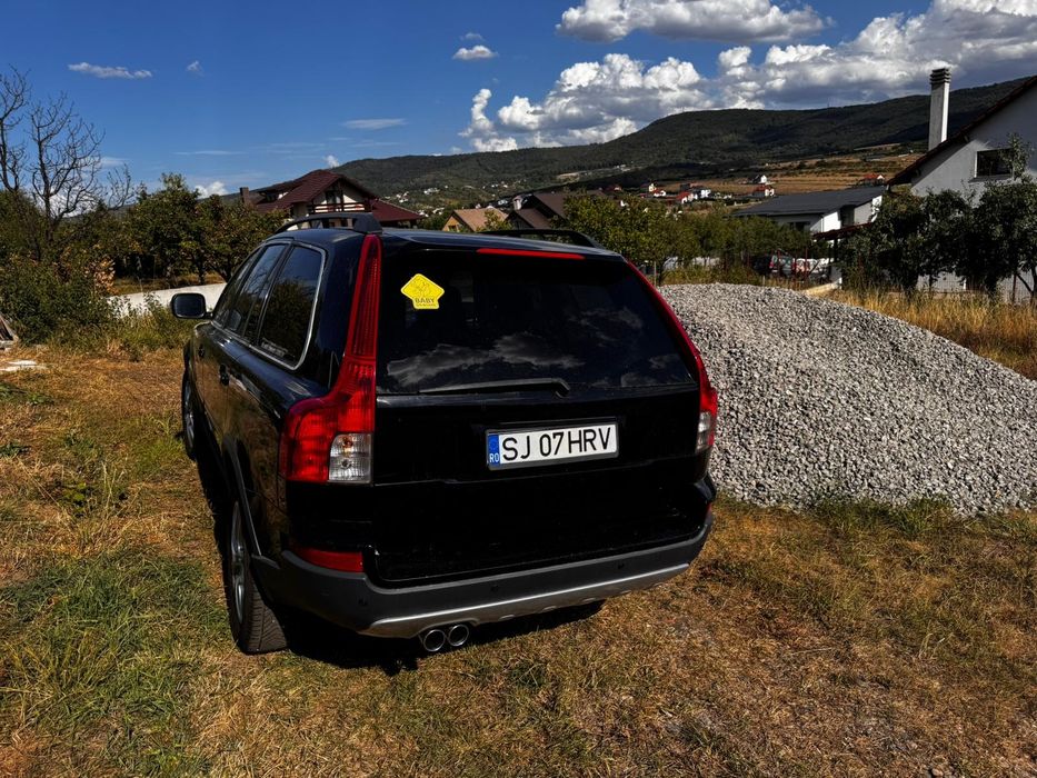 Volvo XC90 2007 • 2.4 Diesel D5 • Cutie Manuală • 5 Locuri