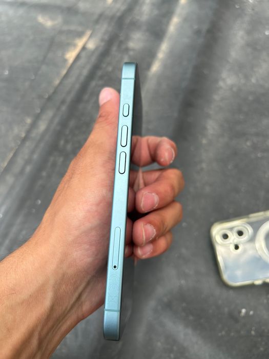 Продам Iphone 16 128 гб 91%