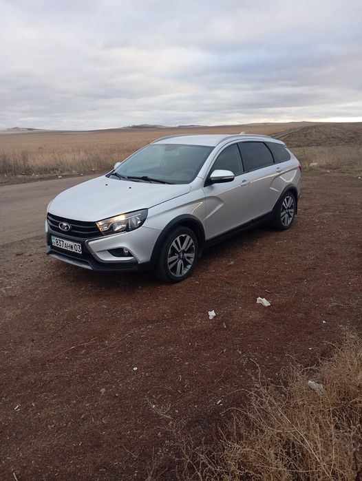 Лада Веста SW Кросс