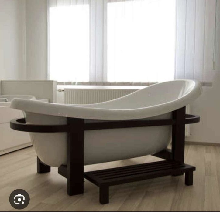 Cada freestanding