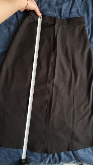 Fusta clos neagra Poema