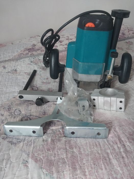 Фрезерный станок по дереву