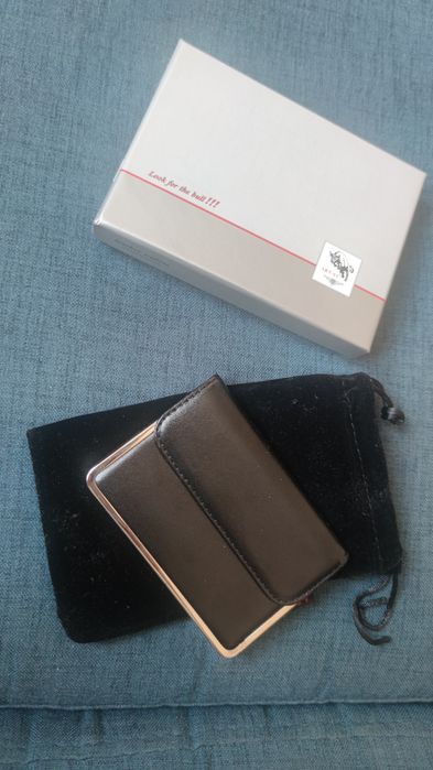 Визитник от естествена кожа ART-93