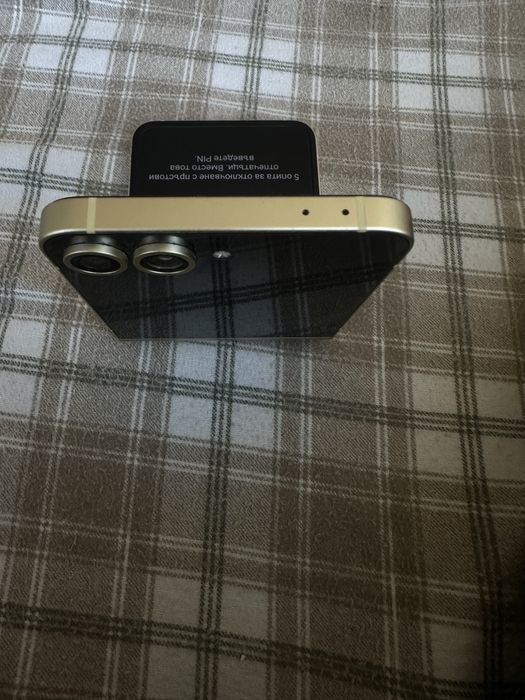 Samsung z flip 6 с гаранция.