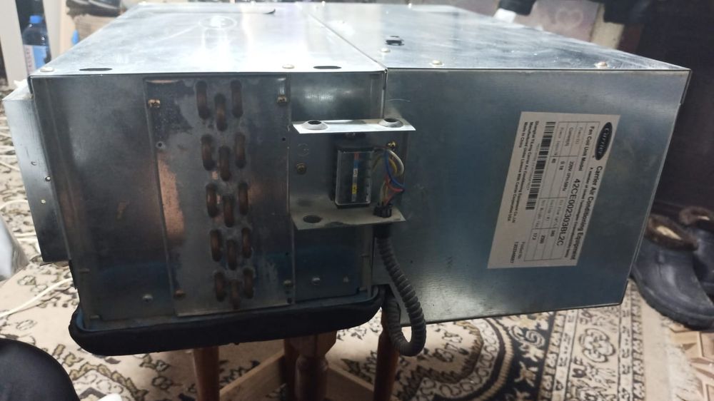 Продам Фанкойлы Carrier