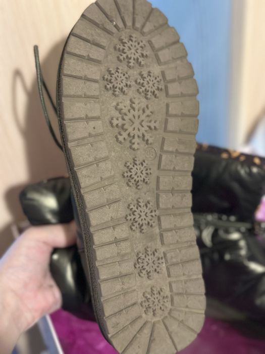 Срочно продам уги зимние