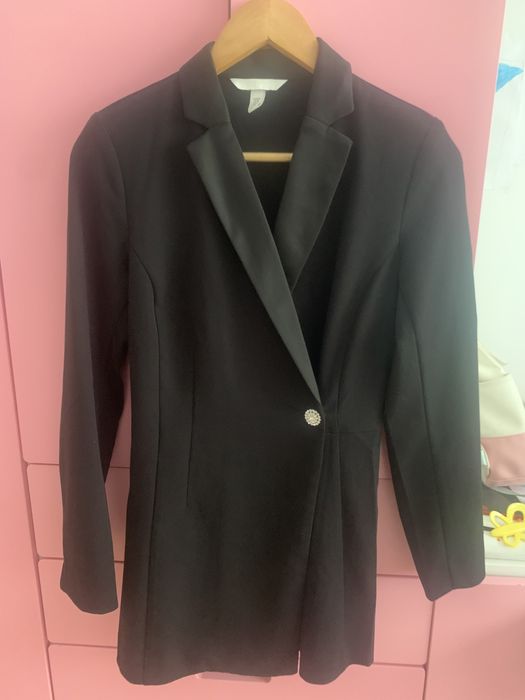 Salopeta tip sacou cu nasture cu strasuri