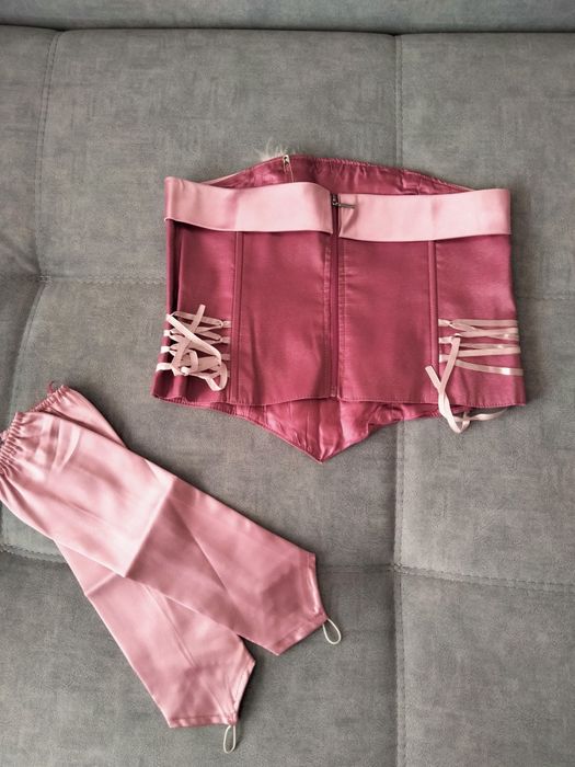 Платье на девочку