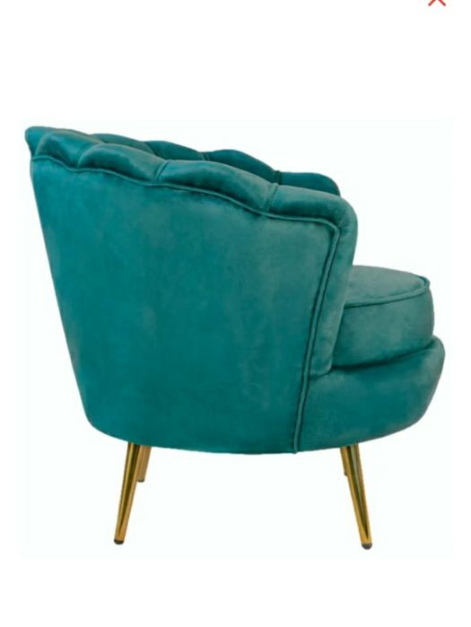 Продаются диван и два кресла