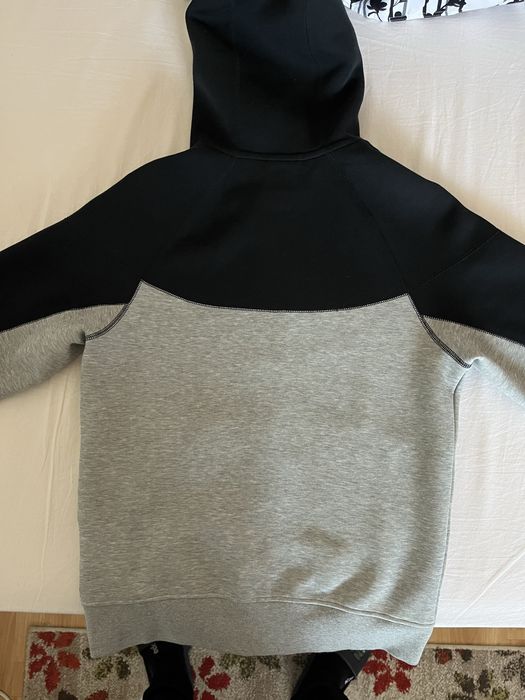 Nike tech mărime S.