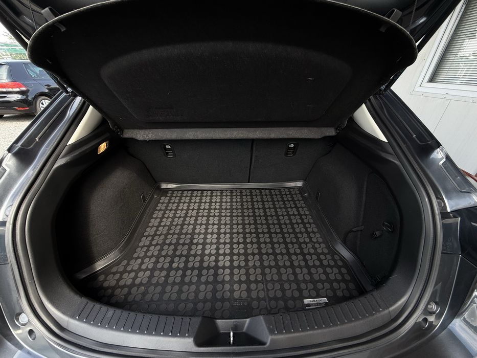 Mazda 3 2017, 1.5 Diesel Euro6, Cutie viteze automata, Navigatie, Scaune incalzite, Import Germania, stare foarte buna. Rate cu avans 0%