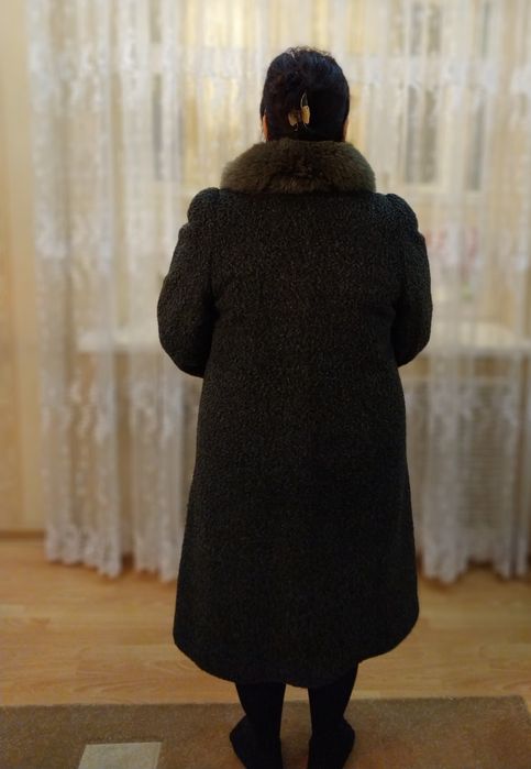 Продается зимнее пальто