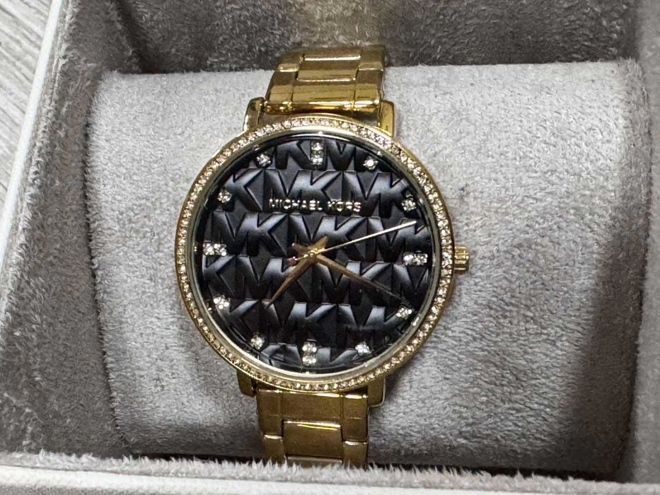 Дамски часовник Michael Kors Pyper Black Pearl MK4593