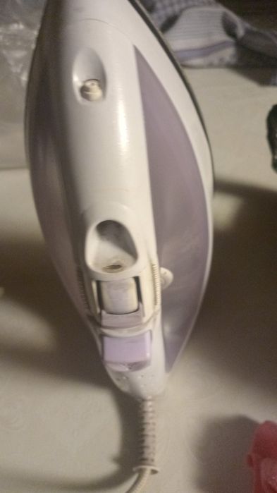 Утюг бу в хорошем  состоянии