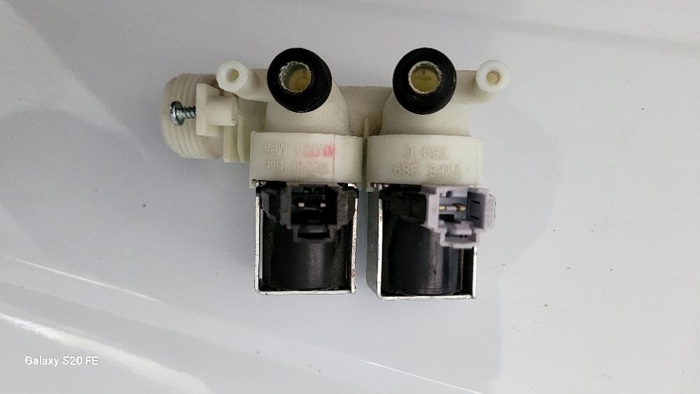 Ariston Hotpoint WMD 722B EU pentru piese