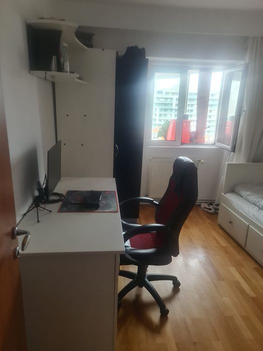 Vând apartament 3 camere Zona Mărăști