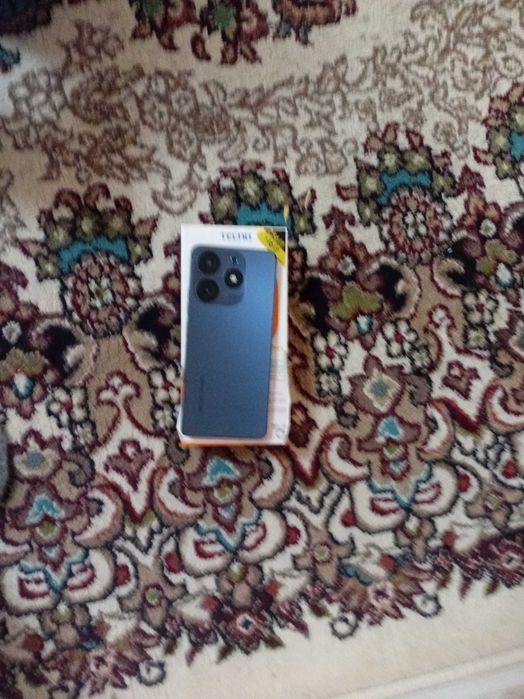 Sotiladi  telefon aybi yoq
