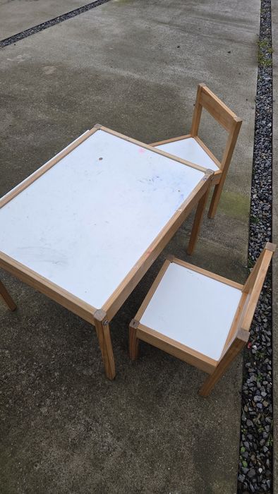Set masa scaune copii  ikea